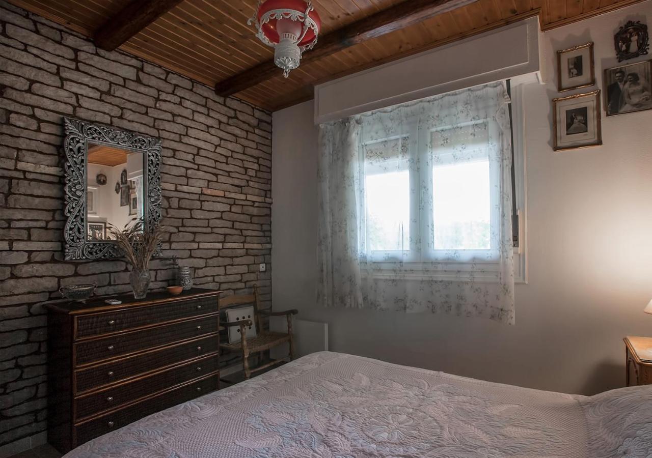 Marathos Beach House Marathón Kültér fotó